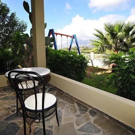To Livadi Apartment Lefkogeia Room photo