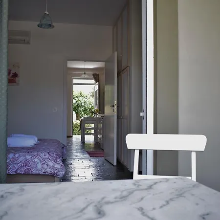 To Livadi Apartment Lefkogeia Exterior photo